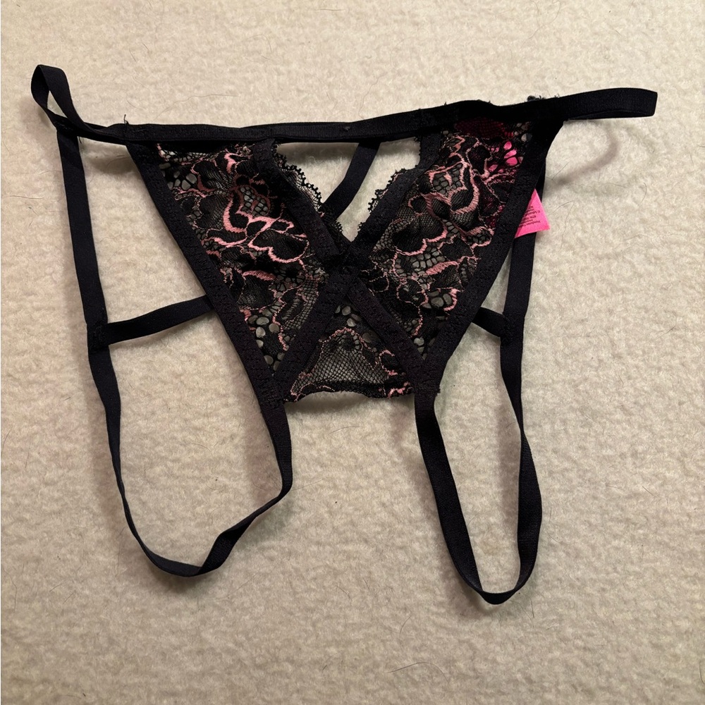 La Senza bumless crotchless panty, size medium.